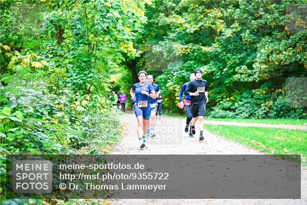 12.10.2025 - Bramfelder Halbmarathon 2025 Dr. Thomas Lammeyer http://msf.ph/oto/9355722 12.10.2025 10:54:39 Laufen 361, 2457, 183, 2662 meine-sportfotos.de