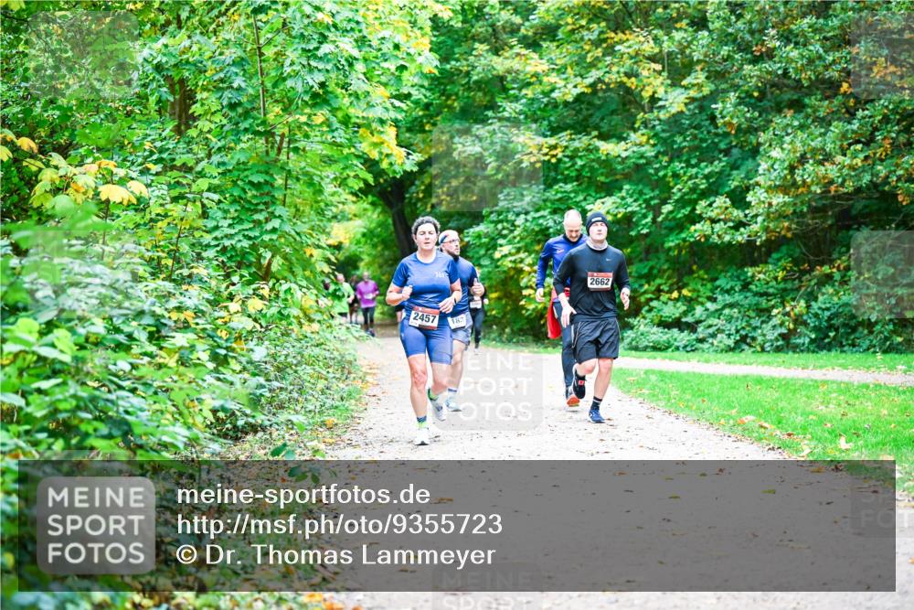 12.10.2025 - Bramfelder Halbmarathon 2025 Dr. Thomas Lammeyer http://msf.ph/oto/9355723 12.10.2025 10:54:39 Laufen 2457, 183, 2662 meine-sportfotos.de