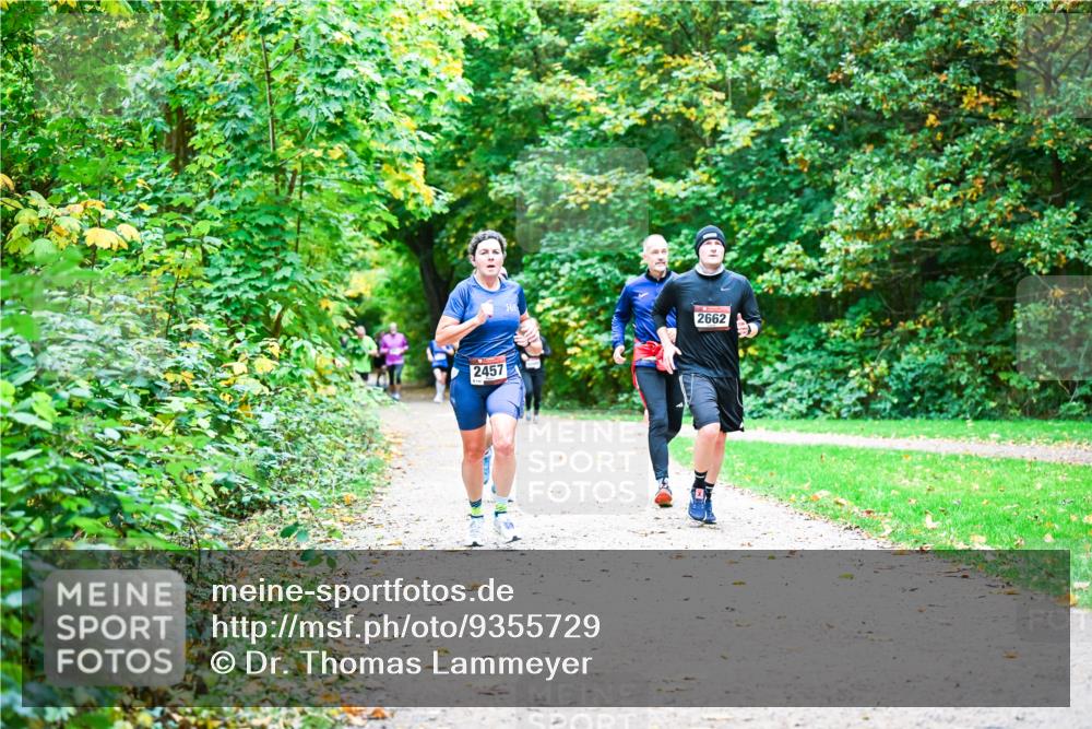 12.10.2025 - Bramfelder Halbmarathon 2025 Dr. Thomas Lammeyer http://msf.ph/oto/9355729 12.10.2025 10:54:40 Laufen 2457, 2662 meine-sportfotos.de
