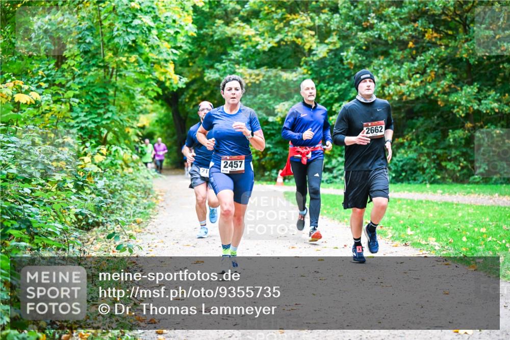 12.10.2025 - Bramfelder Halbmarathon 2025 Dr. Thomas Lammeyer http://msf.ph/oto/9355735 12.10.2025 10:54:41 Laufen 21, 2457, 8114, 2662 meine-sportfotos.de