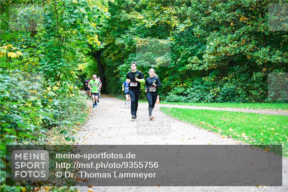 12.10.2025 - Bramfelder Halbmarathon 2025 Dr. Thomas Lammeyer http://msf.ph/oto/9355756 12.10.2025 10:54:45 Laufen 2038 meine-sportfotos.de