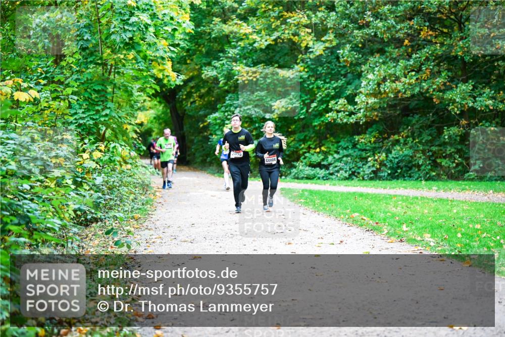 12.10.2025 - Bramfelder Halbmarathon 2025 Dr. Thomas Lammeyer http://msf.ph/oto/9355757 12.10.2025 10:54:45 Laufen 2055 meine-sportfotos.de