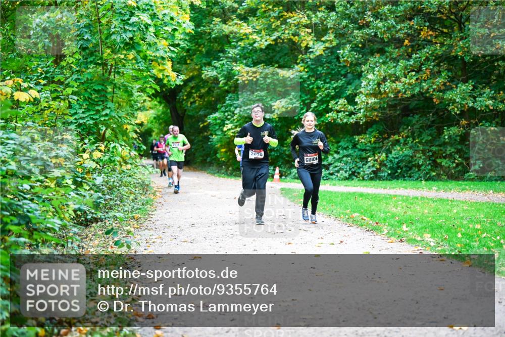 12.10.2025 - Bramfelder Halbmarathon 2025 Dr. Thomas Lammeyer http://msf.ph/oto/9355764 12.10.2025 10:54:46 Laufen 2538, 2038 meine-sportfotos.de