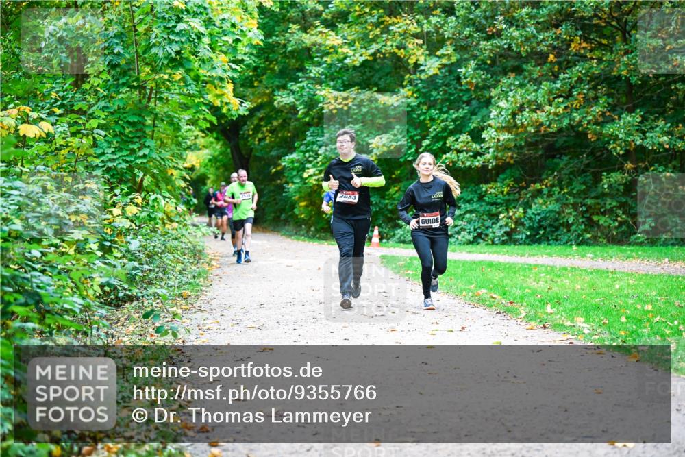 12.10.2025 - Bramfelder Halbmarathon 2025 Dr. Thomas Lammeyer http://msf.ph/oto/9355766 12.10.2025 10:54:47 Laufen 2058 meine-sportfotos.de