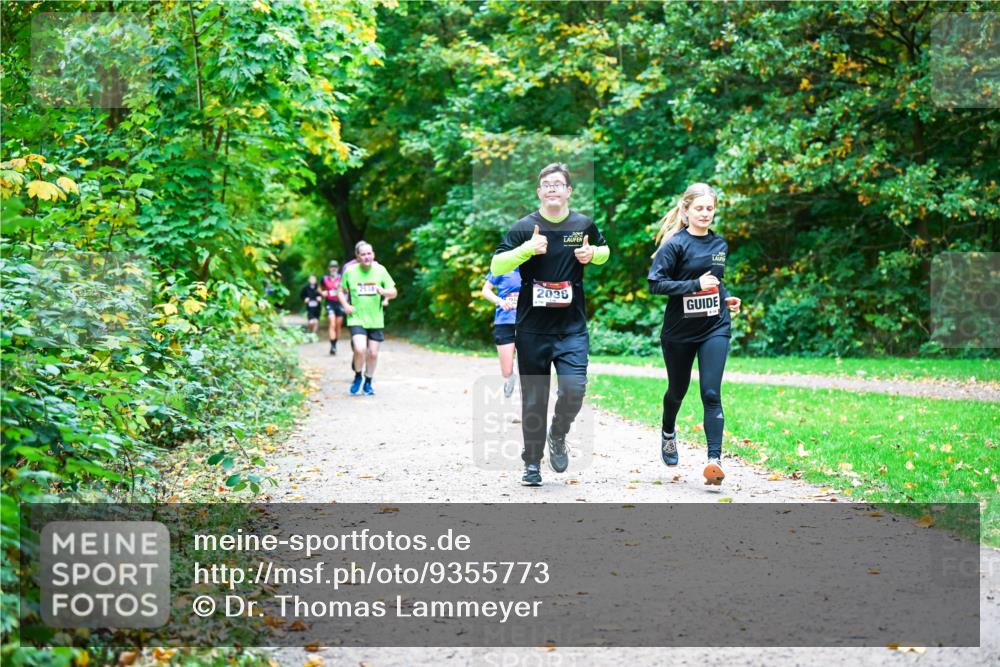 12.10.2025 - Bramfelder Halbmarathon 2025 Dr. Thomas Lammeyer http://msf.ph/oto/9355773 12.10.2025 10:54:48 Laufen 2538, 2038 meine-sportfotos.de