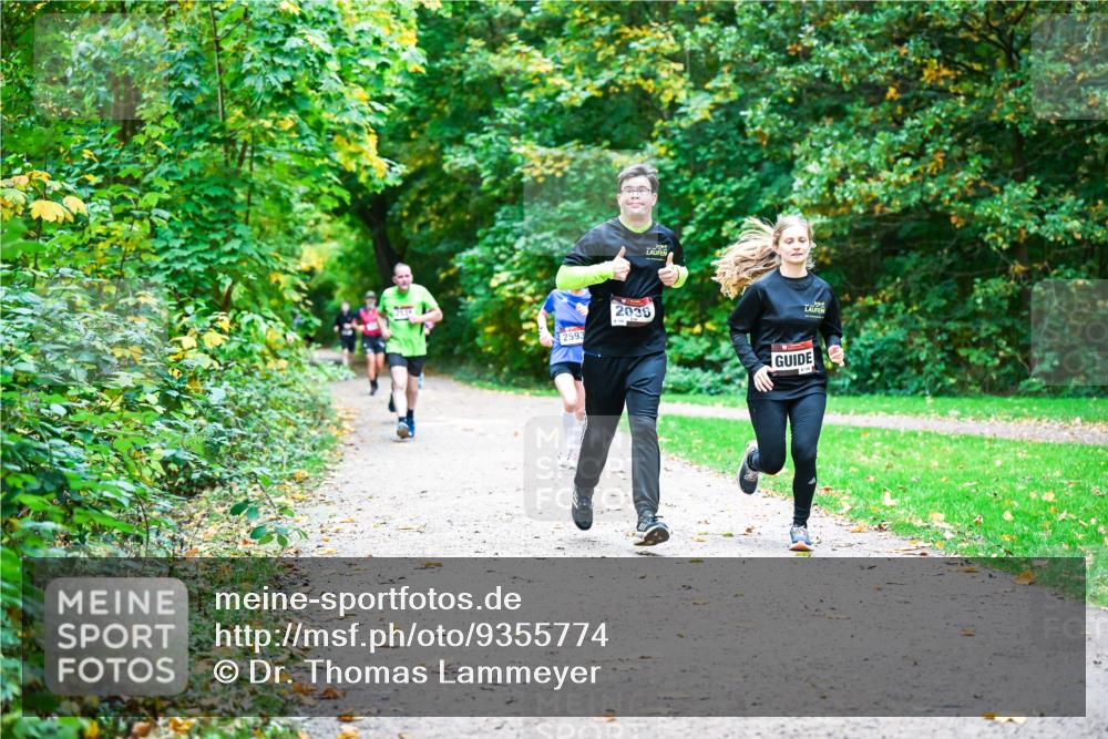 12.10.2025 - Bramfelder Halbmarathon 2025 Dr. Thomas Lammeyer http://msf.ph/oto/9355774 12.10.2025 10:54:48 Laufen 2593, 2035 meine-sportfotos.de