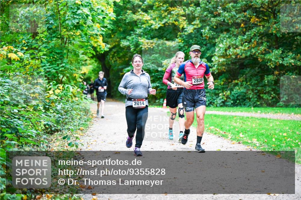 12.10.2025 - Bramfelder Halbmarathon 2025 Dr. Thomas Lammeyer http://msf.ph/oto/9355828 12.10.2025 10:54:58 Laufen 2014, 250, 2839 meine-sportfotos.de