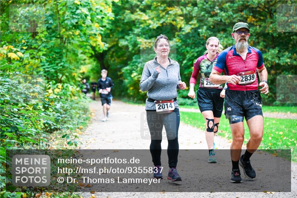 12.10.2025 - Bramfelder Halbmarathon 2025 Dr. Thomas Lammeyer http://msf.ph/oto/9355837 12.10.2025 10:54:59 Laufen 2014, 290, 2839 meine-sportfotos.de