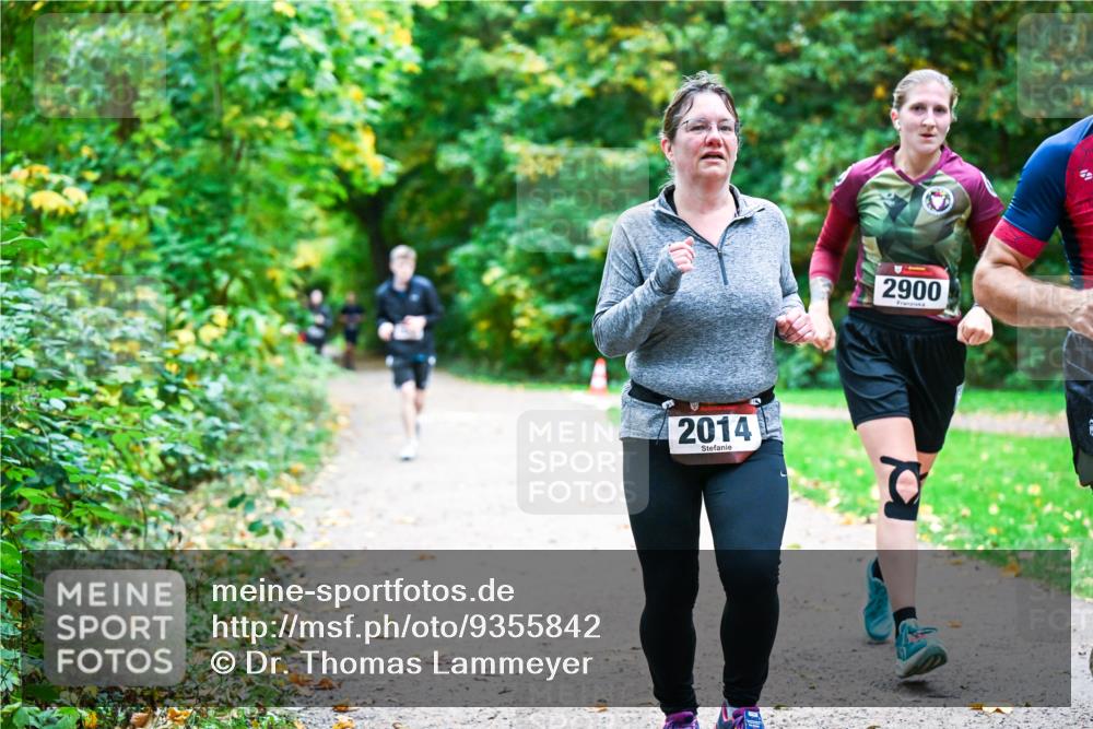 12.10.2025 - Bramfelder Halbmarathon 2025 Dr. Thomas Lammeyer http://msf.ph/oto/9355842 12.10.2025 10:55:00 Laufen 2014, 2900 meine-sportfotos.de