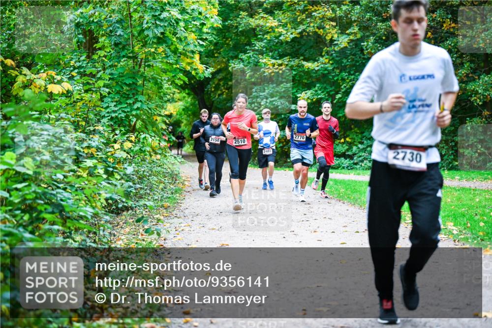 12.10.2025 - Bramfelder Halbmarathon 2025 Dr. Thomas Lammeyer http://msf.ph/oto/9356141 12.10.2025 10:55:58 Laufen 2150, 2510, 2488, 2770, 2730 meine-sportfotos.de