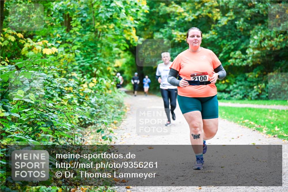 12.10.2025 - Bramfelder Halbmarathon 2025 Dr. Thomas Lammeyer http://msf.ph/oto/9356261 12.10.2025 10:56:27 Laufen 833, 2100 meine-sportfotos.de