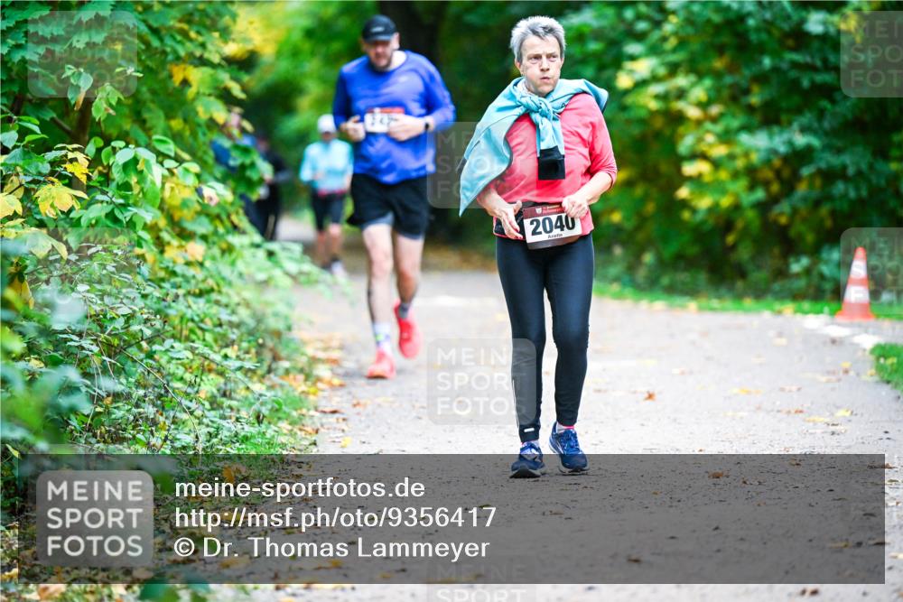 12.10.2025 - Bramfelder Halbmarathon 2025 Dr. Thomas Lammeyer http://msf.ph/oto/9356417 12.10.2025 10:57:09 Laufen 2040 meine-sportfotos.de