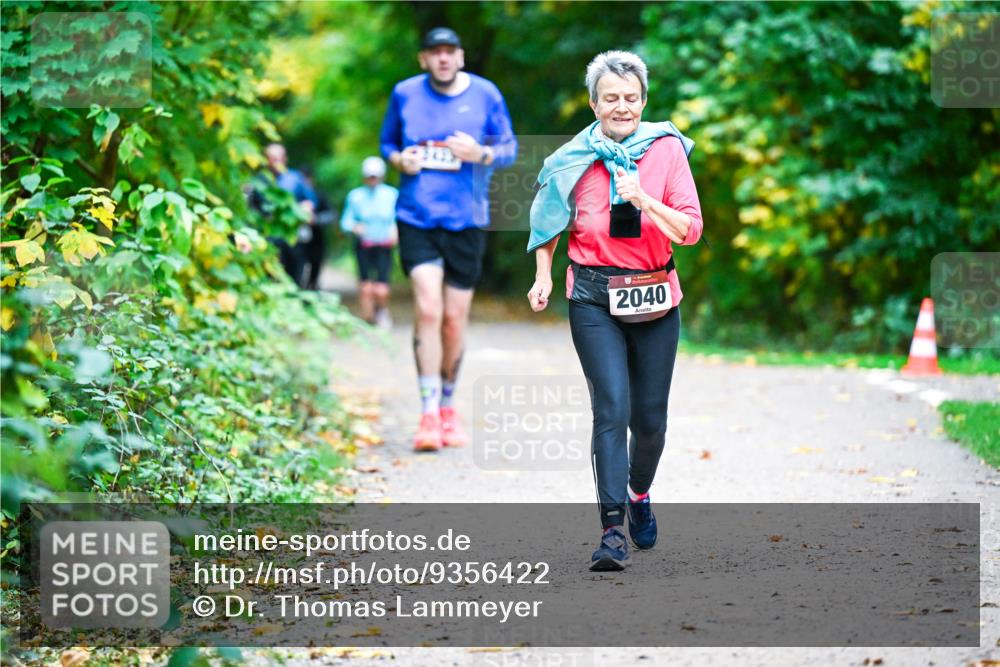 12.10.2025 - Bramfelder Halbmarathon 2025 Dr. Thomas Lammeyer http://msf.ph/oto/9356422 12.10.2025 10:57:09 Laufen 2040 meine-sportfotos.de