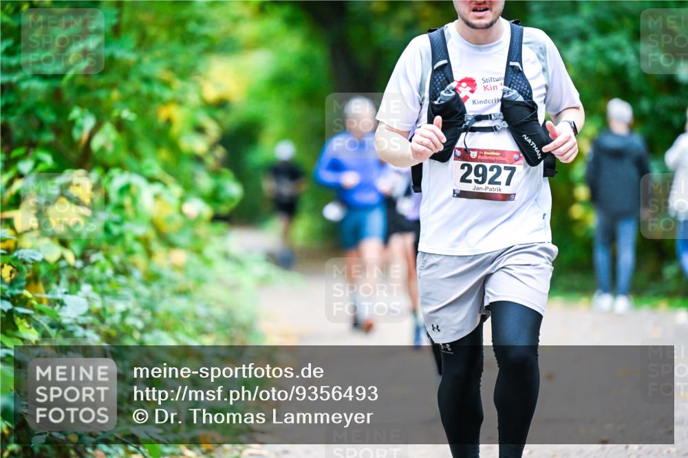 12.10.2025 - Bramfelder Halbmarathon 2025 Dr. Thomas Lammeyer http://msf.ph/oto/9356493 12.10.2025 10:57:30 Laufen 34, 2927, 8 meine-sportfotos.de