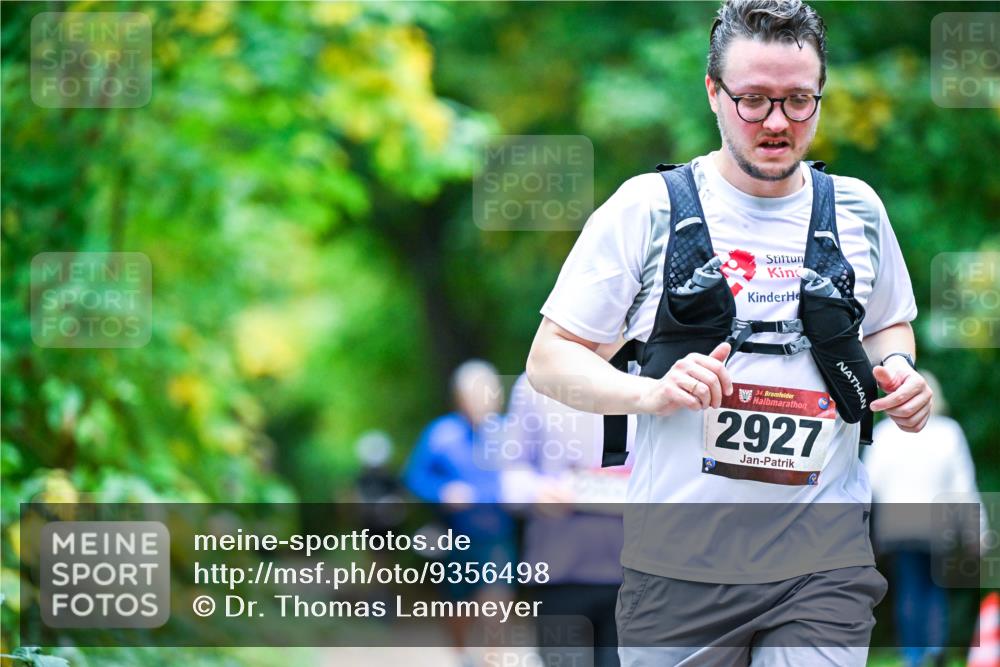 12.10.2025 - Bramfelder Halbmarathon 2025 Dr. Thomas Lammeyer http://msf.ph/oto/9356498 12.10.2025 10:57:31 Laufen 34, 2927 meine-sportfotos.de