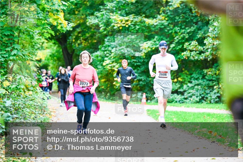 12.10.2025 - Bramfelder Halbmarathon 2025 Dr. Thomas Lammeyer http://msf.ph/oto/9356738 12.10.2025 10:58:38 Laufen 2072, 2606 meine-sportfotos.de