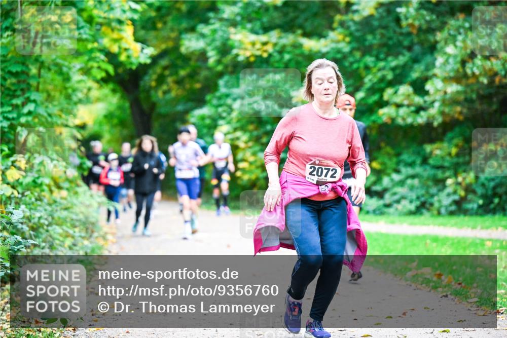 12.10.2025 - Bramfelder Halbmarathon 2025 Dr. Thomas Lammeyer http://msf.ph/oto/9356760 12.10.2025 10:58:41 Laufen 2072, 147 meine-sportfotos.de