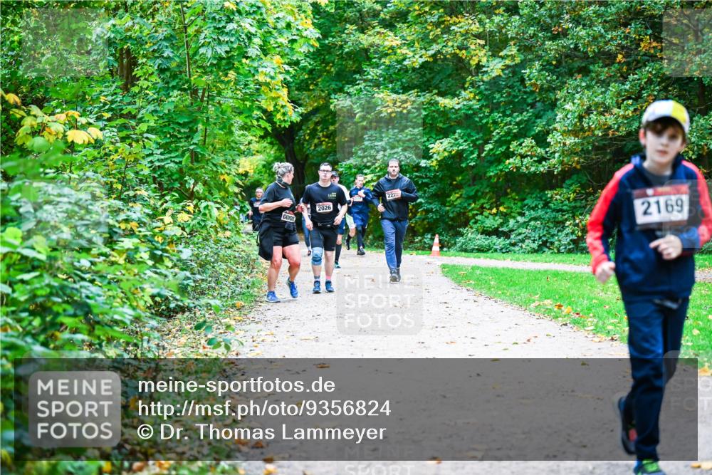 12.10.2025 - Bramfelder Halbmarathon 2025 Dr. Thomas Lammeyer http://msf.ph/oto/9356824 12.10.2025 10:58:54 Laufen 2026, 227, 2169 meine-sportfotos.de