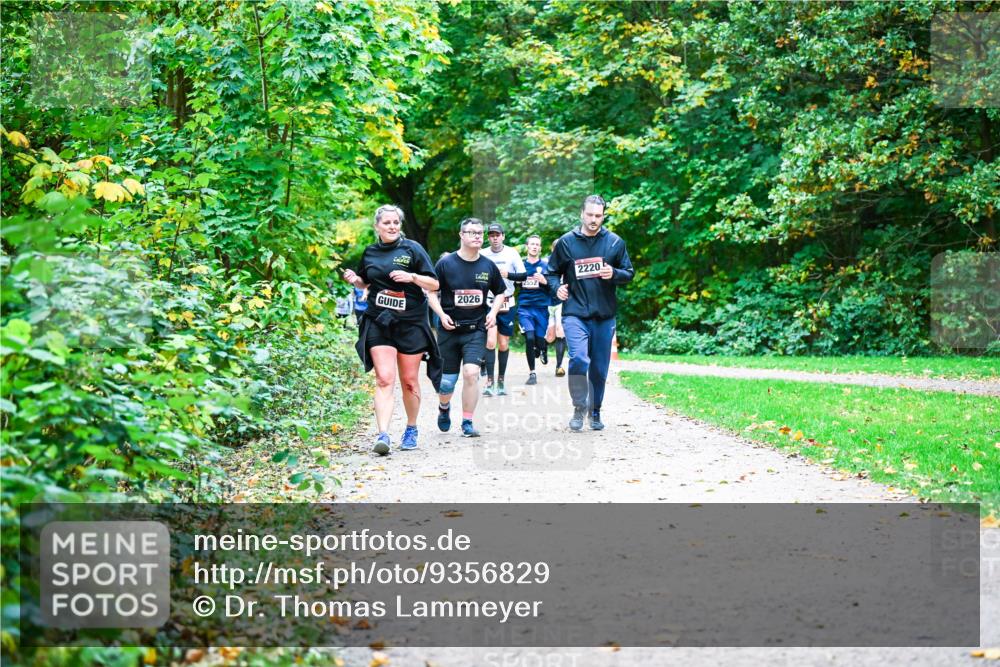 12.10.2025 - Bramfelder Halbmarathon 2025 Dr. Thomas Lammeyer http://msf.ph/oto/9356829 12.10.2025 10:58:56 Laufen 2220, 2026 meine-sportfotos.de