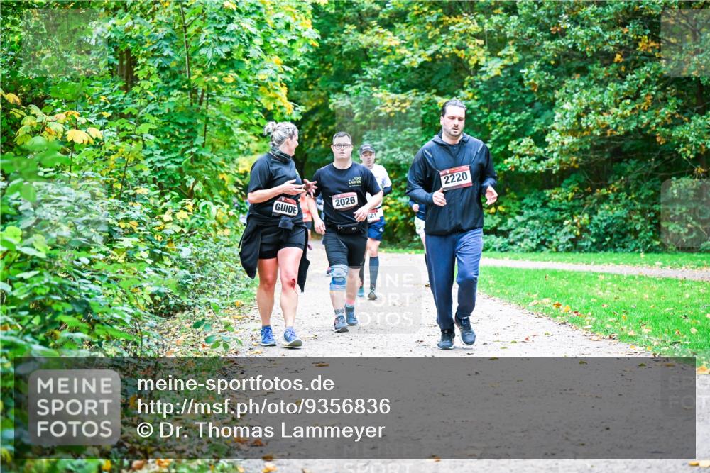 12.10.2025 - Bramfelder Halbmarathon 2025 Dr. Thomas Lammeyer http://msf.ph/oto/9356836 12.10.2025 10:58:58 Laufen 2026, 681, 2220 meine-sportfotos.de