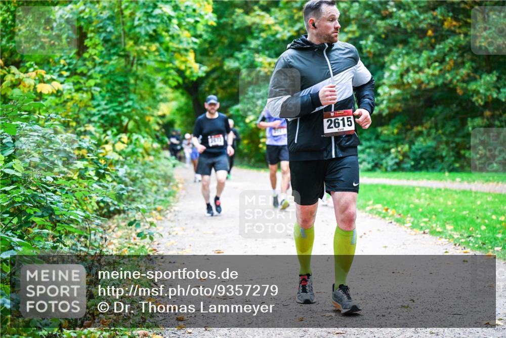 12.10.2025 - Bramfelder Halbmarathon 2025 Dr. Thomas Lammeyer http://msf.ph/oto/9357279 12.10.2025 11:00:18 Laufen 2615 meine-sportfotos.de
