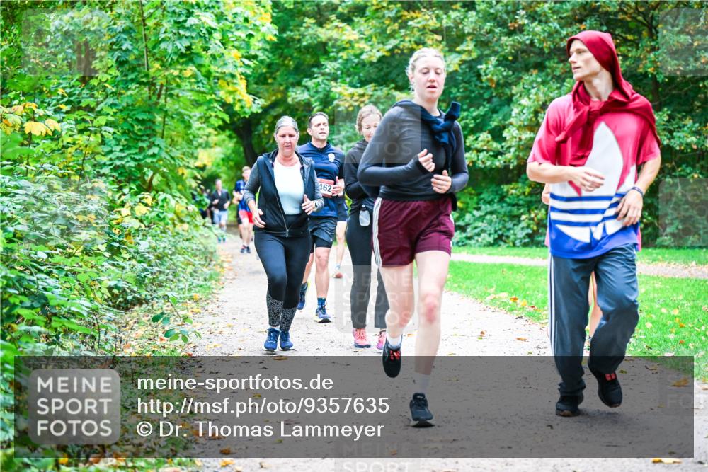 12.10.2025 - Bramfelder Halbmarathon 2025 Dr. Thomas Lammeyer http://msf.ph/oto/9357635 12.10.2025 11:01:37 Laufen  meine-sportfotos.de