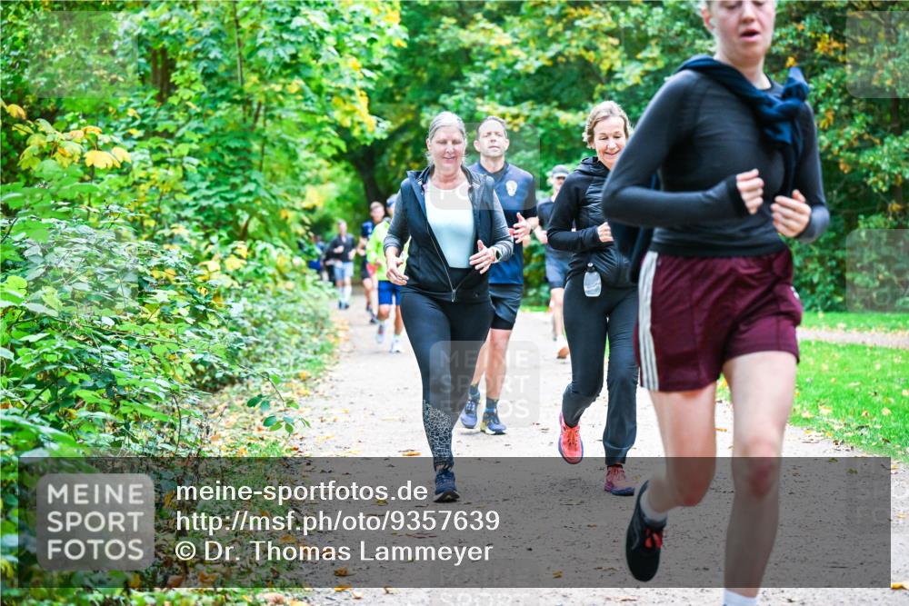 12.10.2025 - Bramfelder Halbmarathon 2025 Dr. Thomas Lammeyer http://msf.ph/oto/9357639 12.10.2025 11:01:38 Laufen  meine-sportfotos.de