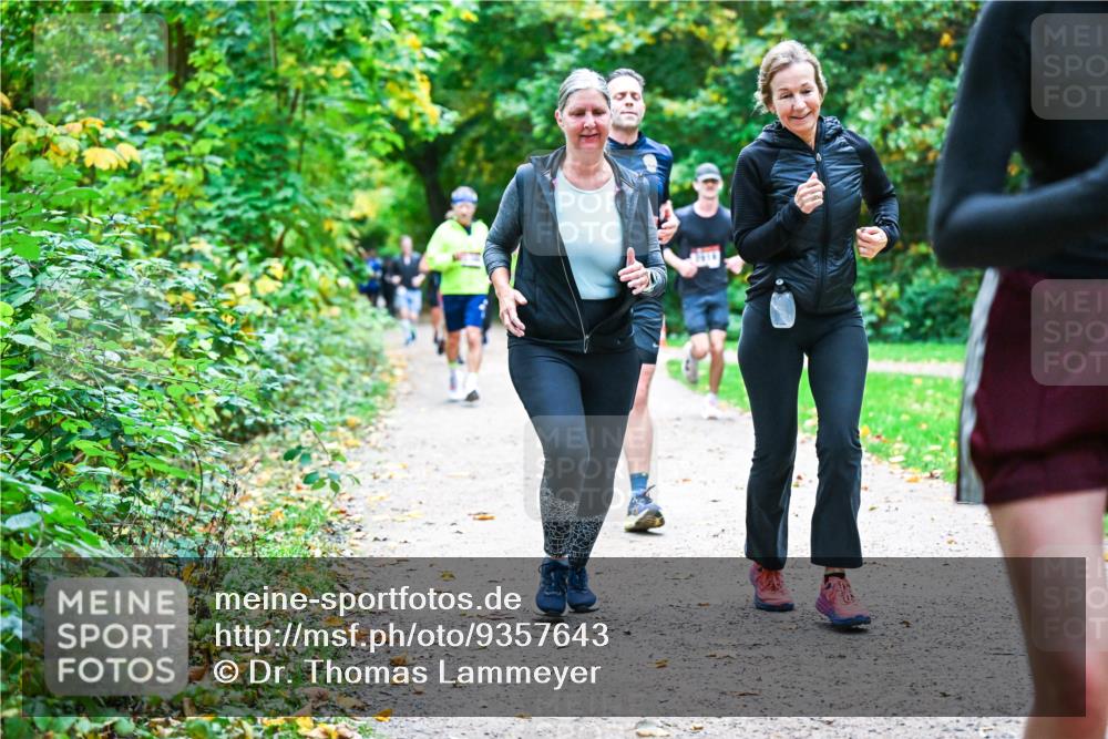12.10.2025 - Bramfelder Halbmarathon 2025 Dr. Thomas Lammeyer http://msf.ph/oto/9357643 12.10.2025 11:01:38 Laufen  meine-sportfotos.de