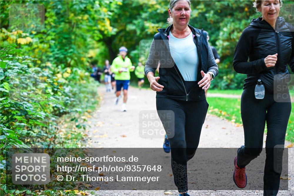 12.10.2025 - Bramfelder Halbmarathon 2025 Dr. Thomas Lammeyer http://msf.ph/oto/9357648 12.10.2025 11:01:39 Laufen  meine-sportfotos.de