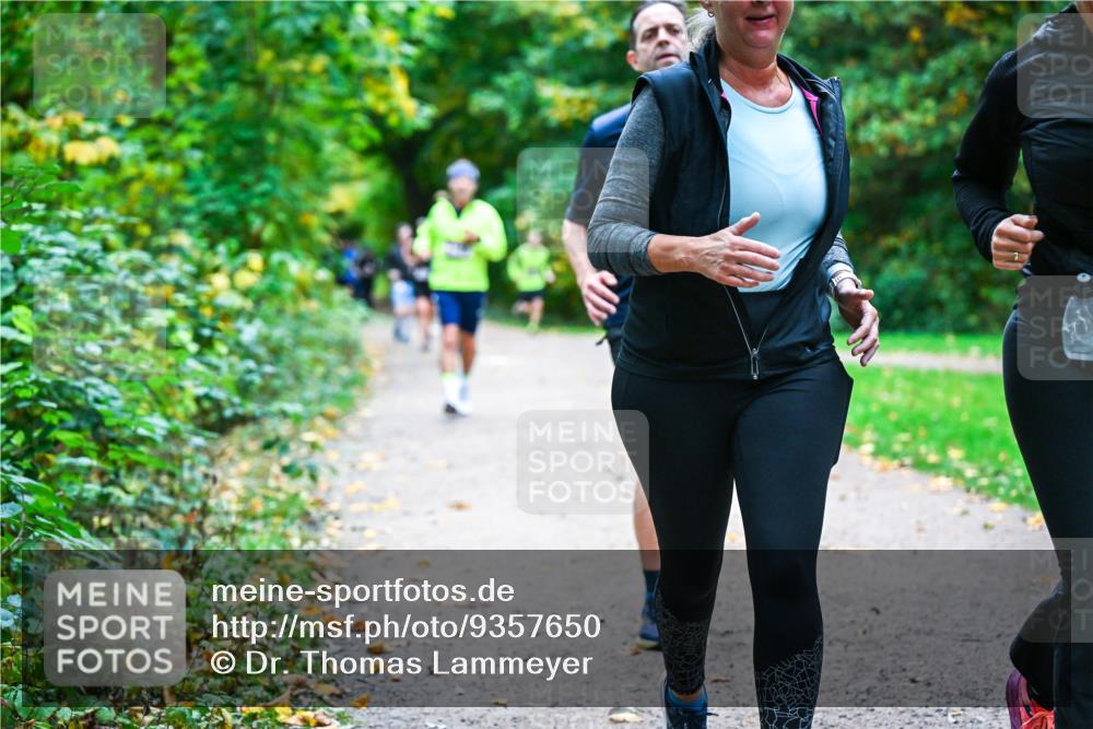 12.10.2025 - Bramfelder Halbmarathon 2025 Dr. Thomas Lammeyer http://msf.ph/oto/9357650 12.10.2025 11:01:39 Laufen  meine-sportfotos.de