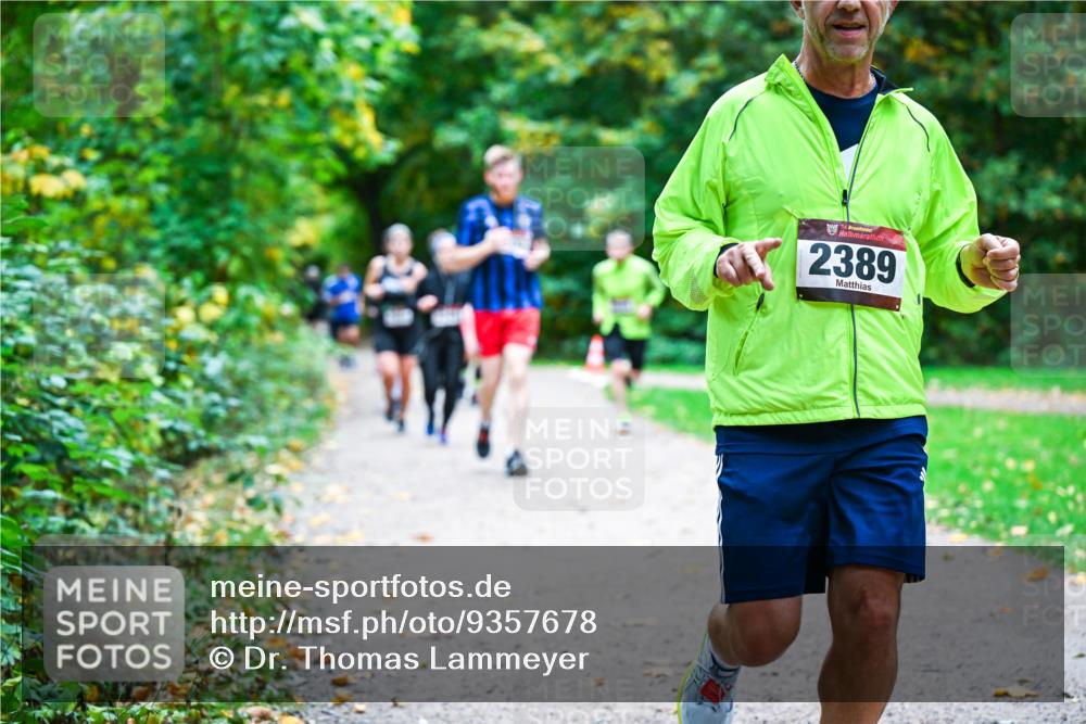 12.10.2025 - Bramfelder Halbmarathon 2025 Dr. Thomas Lammeyer http://msf.ph/oto/9357678 12.10.2025 11:01:44 Laufen 2389 meine-sportfotos.de