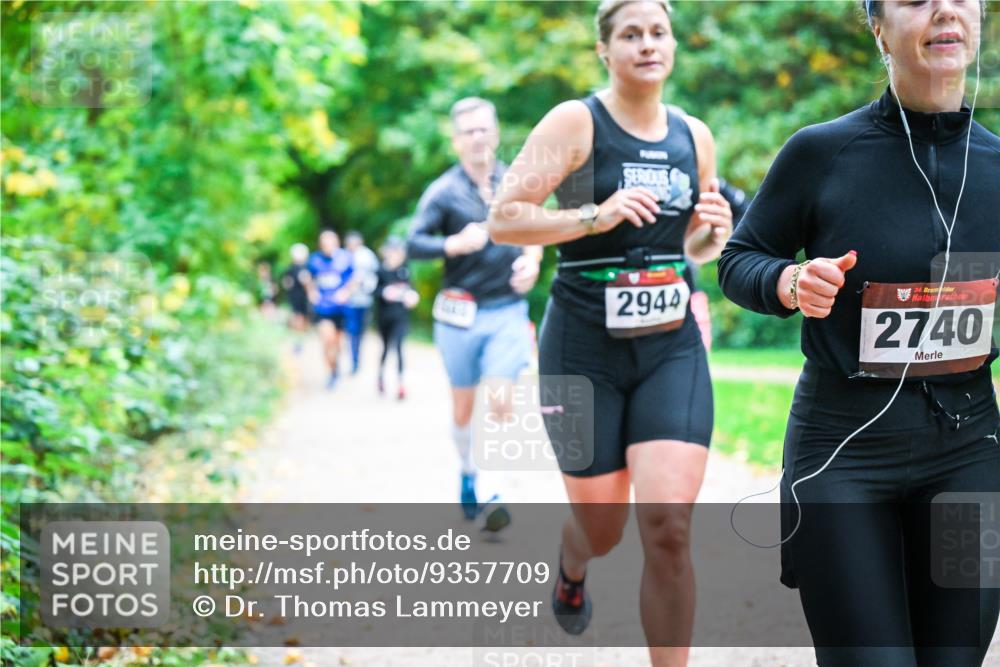 12.10.2025 - Bramfelder Halbmarathon 2025 Dr. Thomas Lammeyer http://msf.ph/oto/9357709 12.10.2025 11:01:49 Laufen 2944, 34, 2740 meine-sportfotos.de