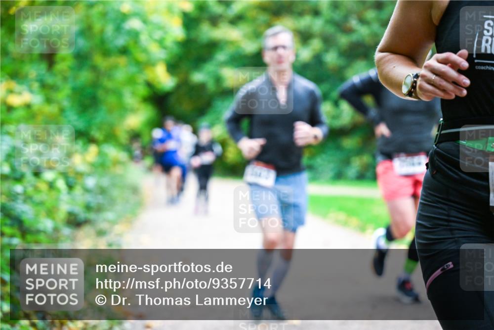 12.10.2025 - Bramfelder Halbmarathon 2025 Dr. Thomas Lammeyer http://msf.ph/oto/9357714 12.10.2025 11:01:50 Laufen  meine-sportfotos.de