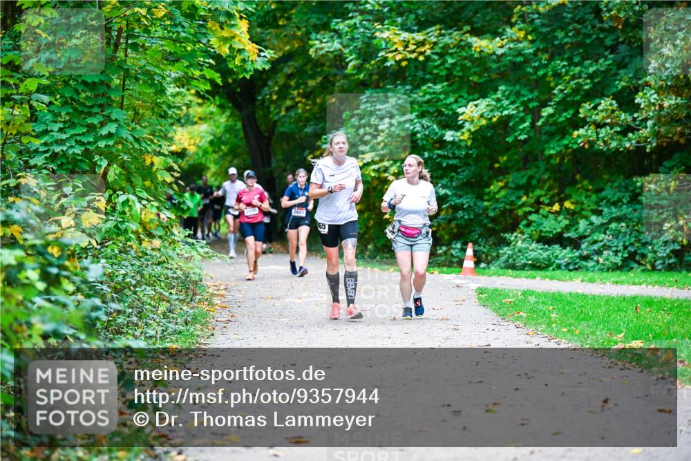 12.10.2025 - Bramfelder Halbmarathon 2025 Dr. Thomas Lammeyer http://msf.ph/oto/9357944 12.10.2025 11:02:43 Laufen  meine-sportfotos.de