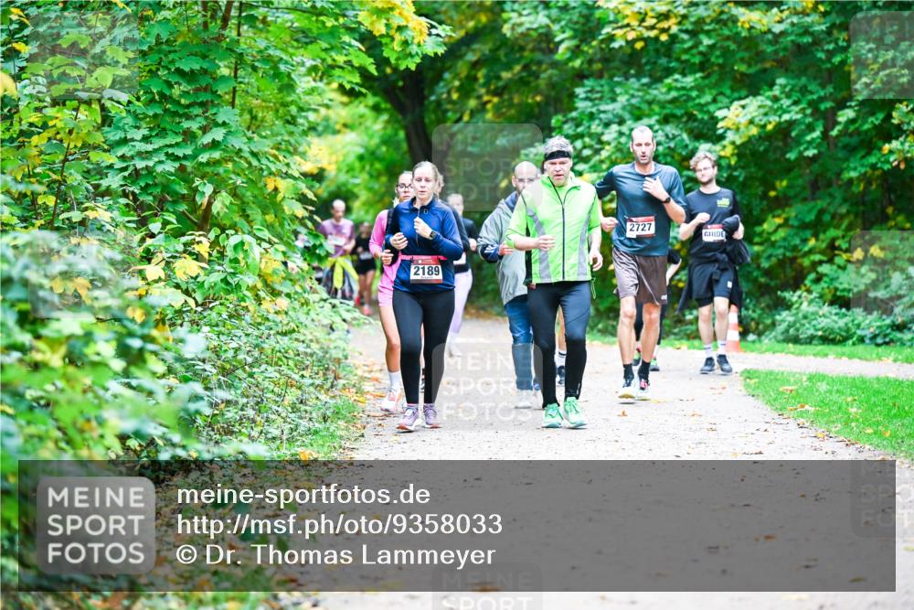 12.10.2025 - Bramfelder Halbmarathon 2025 Dr. Thomas Lammeyer http://msf.ph/oto/9358033 12.10.2025 11:02:58 Laufen 2189, 2727 meine-sportfotos.de