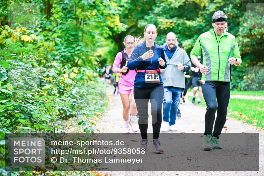 12.10.2025 - Bramfelder Halbmarathon 2025 Dr. Thomas Lammeyer http://msf.ph/oto/9358058 12.10.2025 11:03:02 Laufen 2189 meine-sportfotos.de