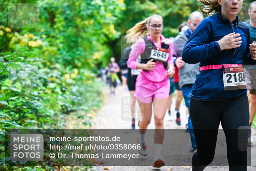 12.10.2025 - Bramfelder Halbmarathon 2025 Dr. Thomas Lammeyer http://msf.ph/oto/9358066 12.10.2025 11:03:04 Laufen 0, 2645, 34, 2189 meine-sportfotos.de
