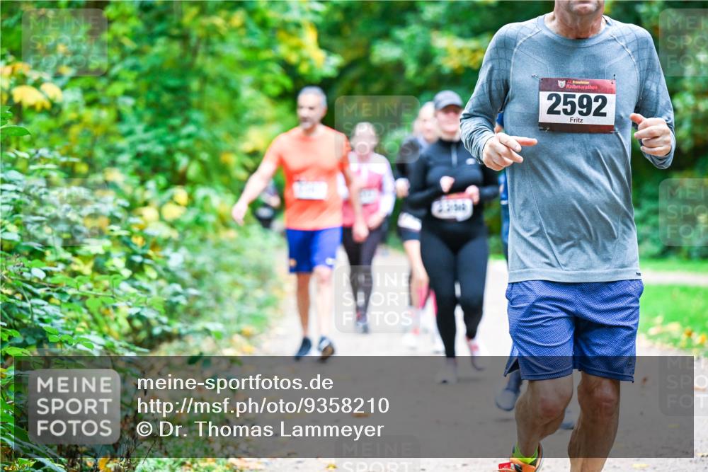 12.10.2025 - Bramfelder Halbmarathon 2025 Dr. Thomas Lammeyer http://msf.ph/oto/9358210 12.10.2025 11:03:35 Laufen 34, 2592 meine-sportfotos.de