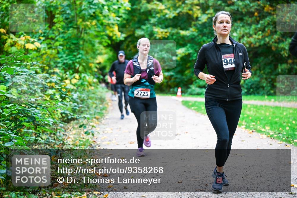 12.10.2025 - Bramfelder Halbmarathon 2025 Dr. Thomas Lammeyer http://msf.ph/oto/9358268 12.10.2025 11:03:48 Laufen 2725, 946 meine-sportfotos.de