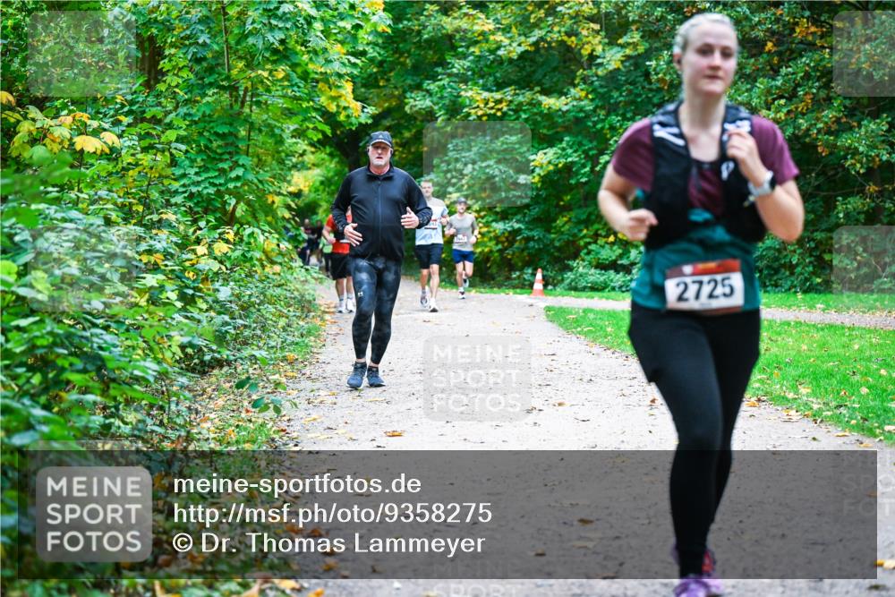 12.10.2025 - Bramfelder Halbmarathon 2025 Dr. Thomas Lammeyer http://msf.ph/oto/9358275 12.10.2025 11:03:49 Laufen 2725 meine-sportfotos.de