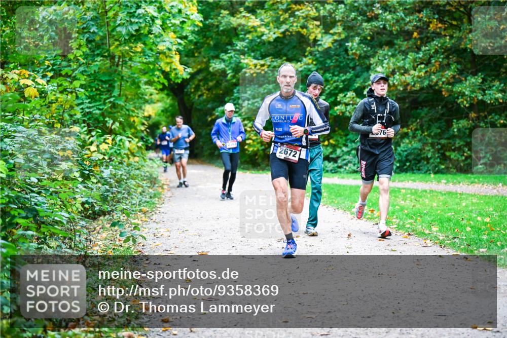 12.10.2025 - Bramfelder Halbmarathon 2025 Dr. Thomas Lammeyer http://msf.ph/oto/9358369 12.10.2025 11:04:11 Laufen 126721, 76 meine-sportfotos.de