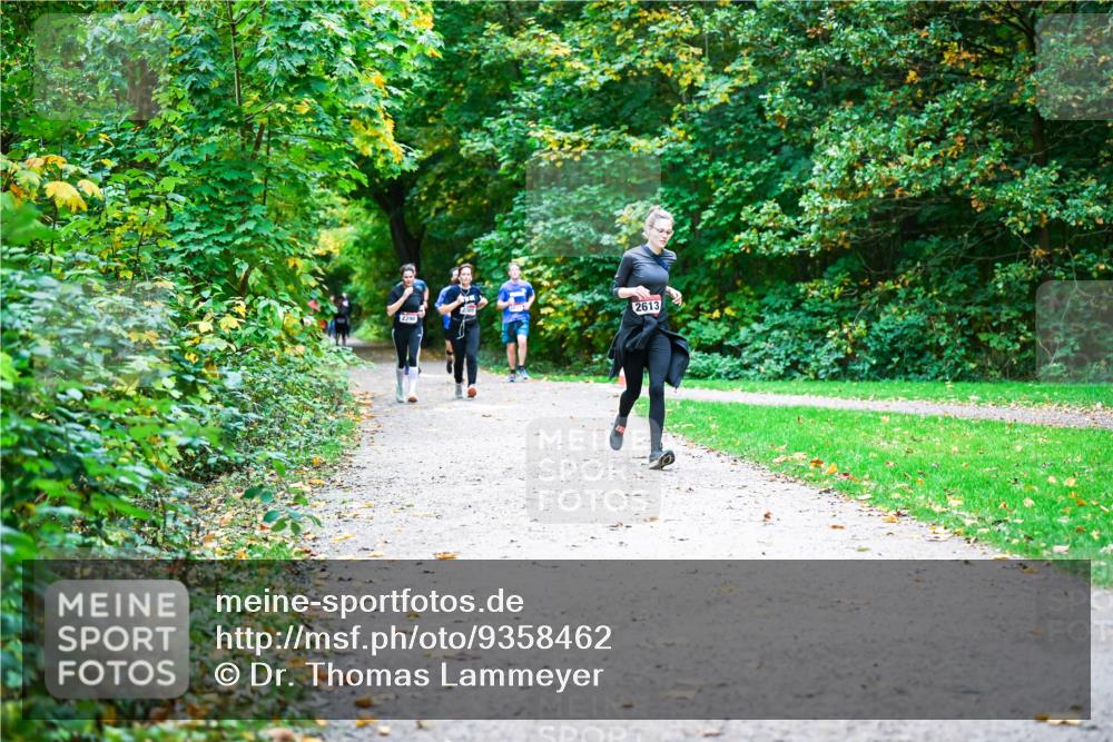 12.10.2025 - Bramfelder Halbmarathon 2025 Dr. Thomas Lammeyer http://msf.ph/oto/9358462 12.10.2025 11:04:25 Laufen 2613, 2390 meine-sportfotos.de