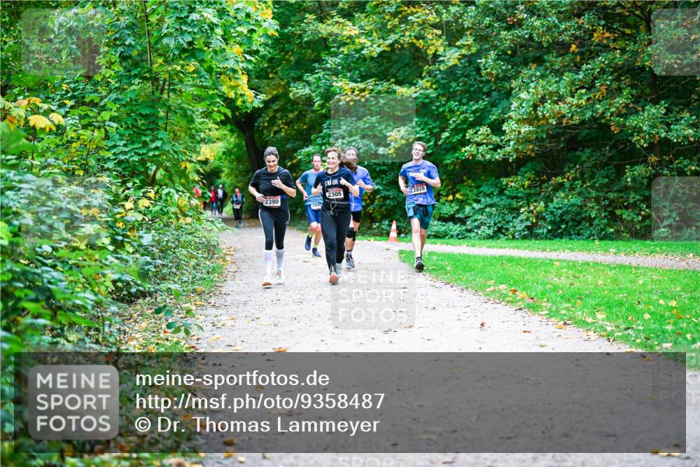 12.10.2025 - Bramfelder Halbmarathon 2025 Dr. Thomas Lammeyer http://msf.ph/oto/9358487 12.10.2025 11:04:29 Laufen  meine-sportfotos.de