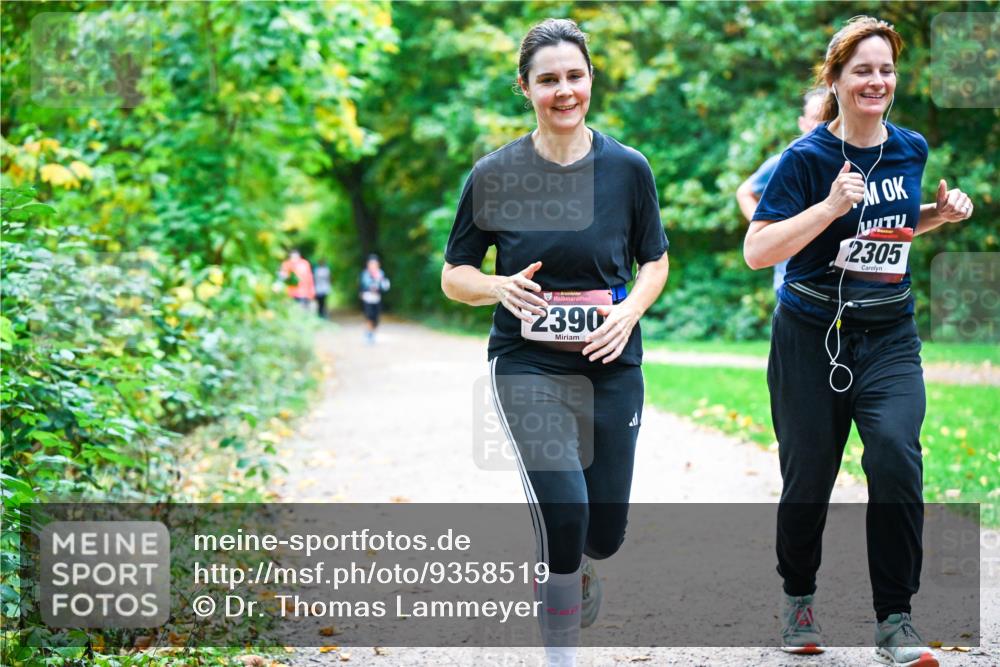 12.10.2025 - Bramfelder Halbmarathon 2025 Dr. Thomas Lammeyer http://msf.ph/oto/9358519 12.10.2025 11:04:34 Laufen 2390, 2305 meine-sportfotos.de