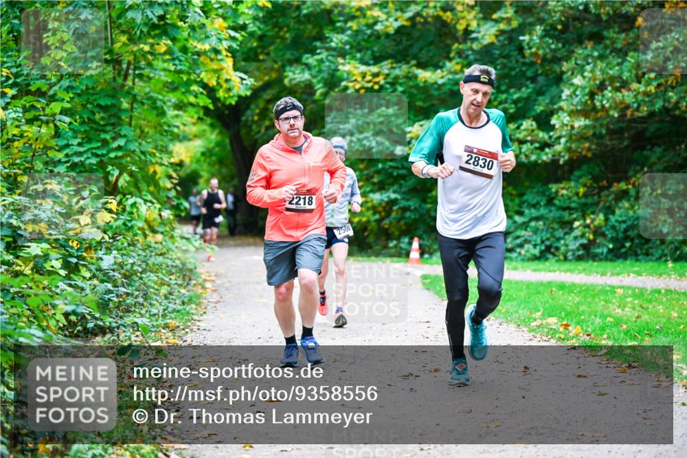 12.10.2025 - Bramfelder Halbmarathon 2025 Dr. Thomas Lammeyer http://msf.ph/oto/9358556 12.10.2025 11:04:47 Laufen 2218, 2500, 2830 meine-sportfotos.de