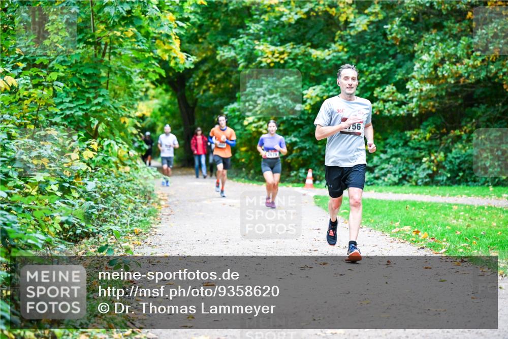 12.10.2025 - Bramfelder Halbmarathon 2025 Dr. Thomas Lammeyer http://msf.ph/oto/9358620 12.10.2025 11:05:01 Laufen 361, 756 meine-sportfotos.de