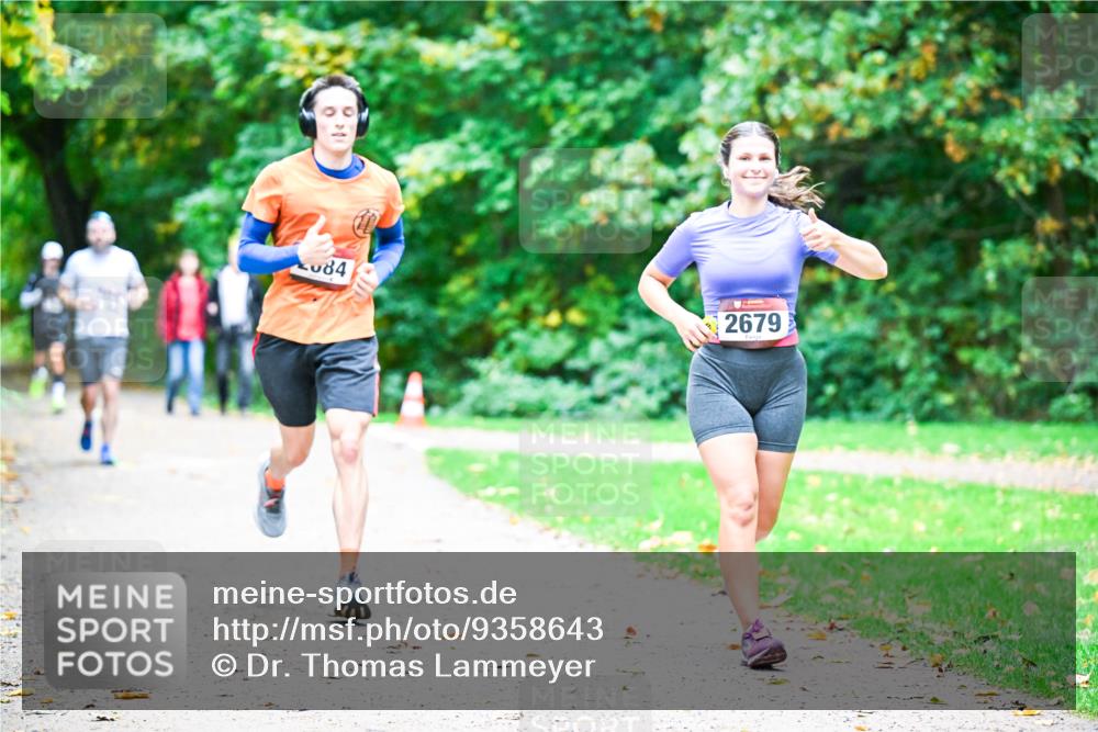 12.10.2025 - Bramfelder Halbmarathon 2025 Dr. Thomas Lammeyer http://msf.ph/oto/9358643 12.10.2025 11:05:06 Laufen 84, 2679 meine-sportfotos.de