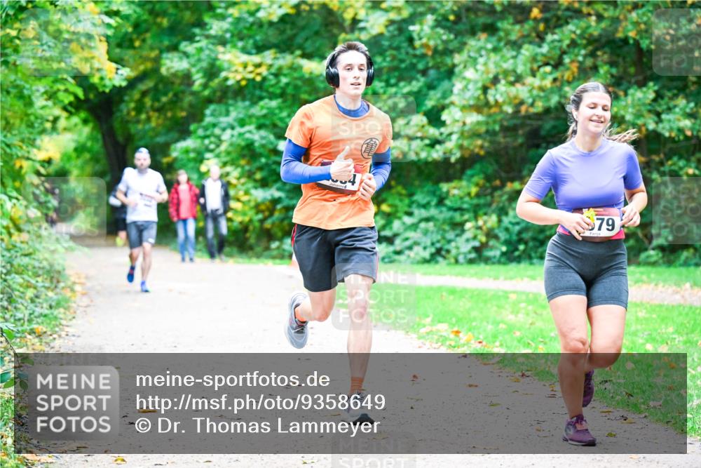 12.10.2025 - Bramfelder Halbmarathon 2025 Dr. Thomas Lammeyer http://msf.ph/oto/9358649 12.10.2025 11:05:07 Laufen 79 meine-sportfotos.de
