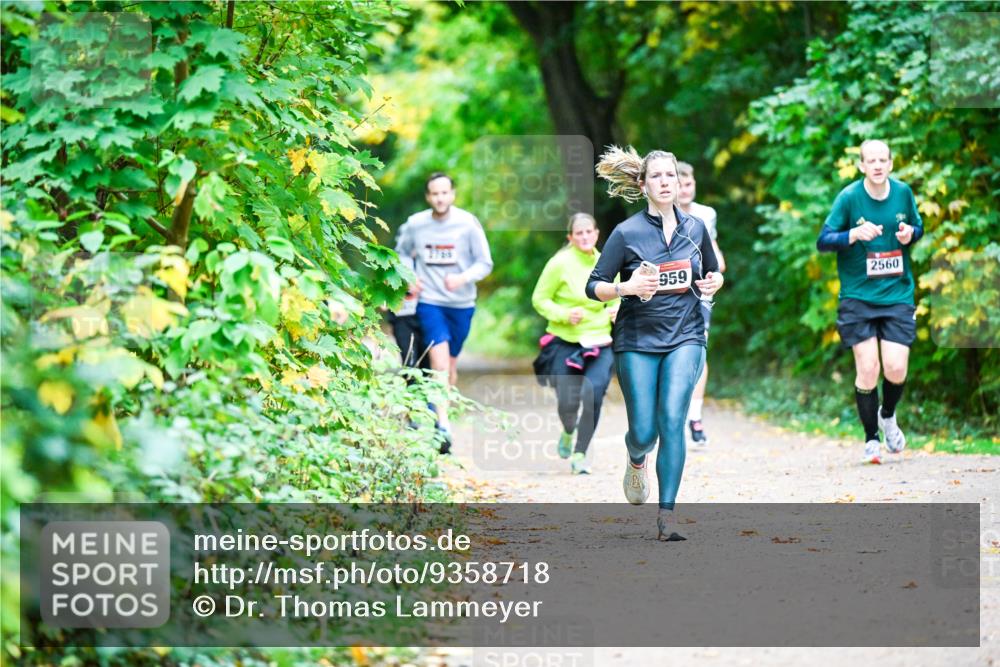 12.10.2025 - Bramfelder Halbmarathon 2025 Dr. Thomas Lammeyer http://msf.ph/oto/9358718 12.10.2025 11:05:24 Laufen 959, 2560 meine-sportfotos.de