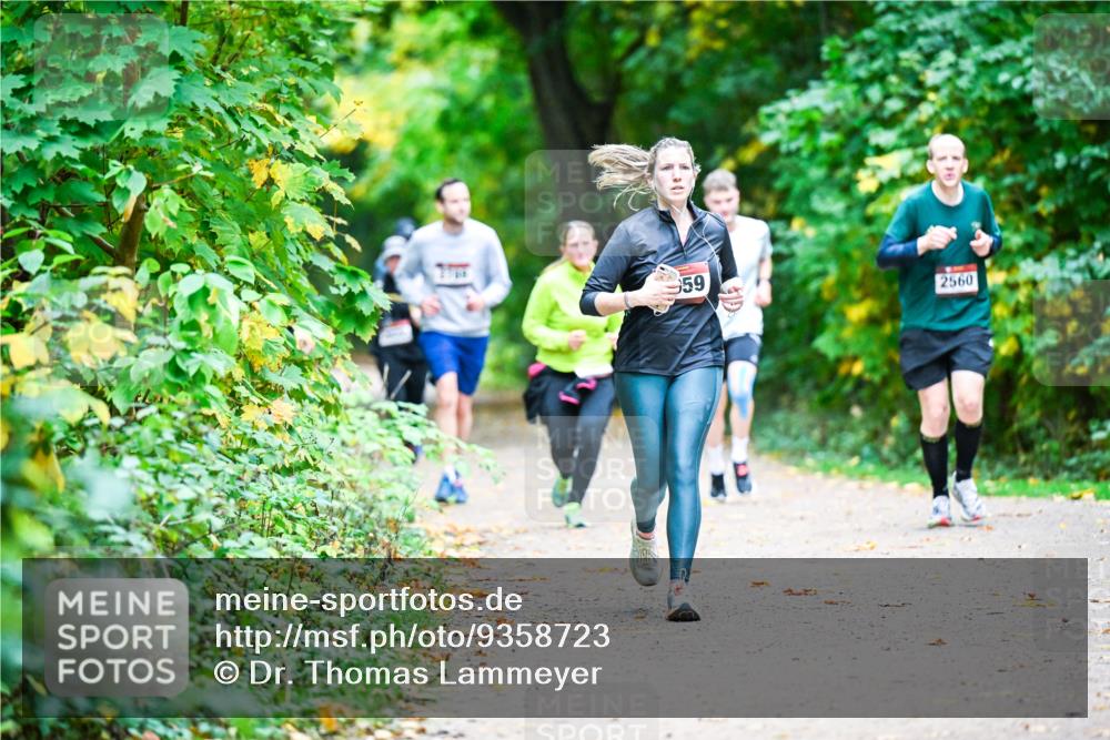 12.10.2025 - Bramfelder Halbmarathon 2025 Dr. Thomas Lammeyer http://msf.ph/oto/9358723 12.10.2025 11:05:25 Laufen 59, 2560 meine-sportfotos.de